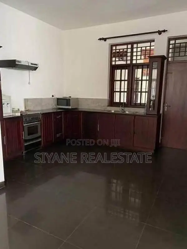 Fully Finished House for Sale in Thalawathugoda