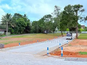 Boralesgamuwa Land for Sale