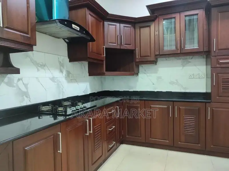 Superior Homes - Unfurnished Apartment for Sale A54240