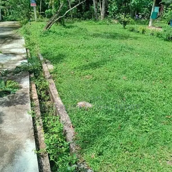 💁102 Perches Land For Sale in Gonapala | 7 Blocks with COC + 4BR House