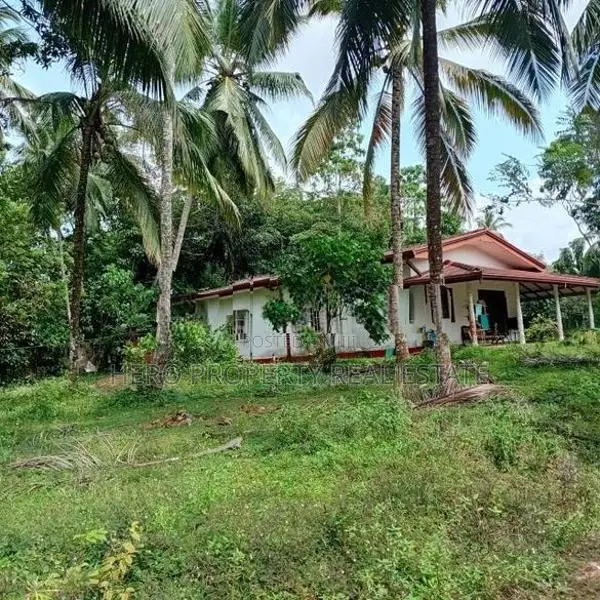 💁102 Perches Land For Sale in Gonapala | 7 Blocks with COC + 4BR House
