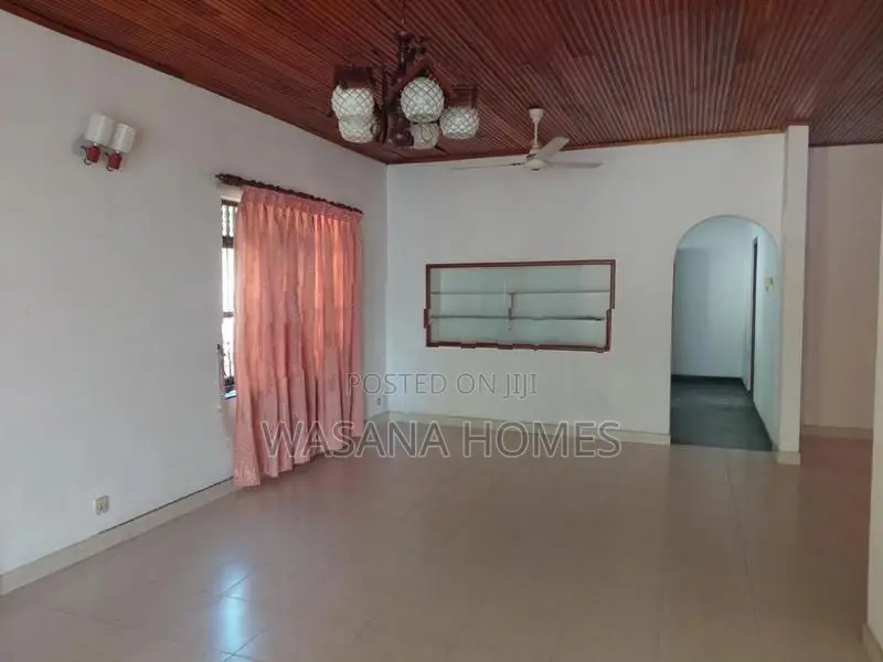 Fantastic House for sale Borelesgamuwa