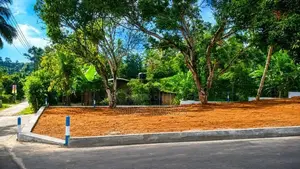 නුවර-කොළඹ බස්පාරට නුදුරින් අගනා නෙවාසික බිම් කොටස් විකිණීමට
