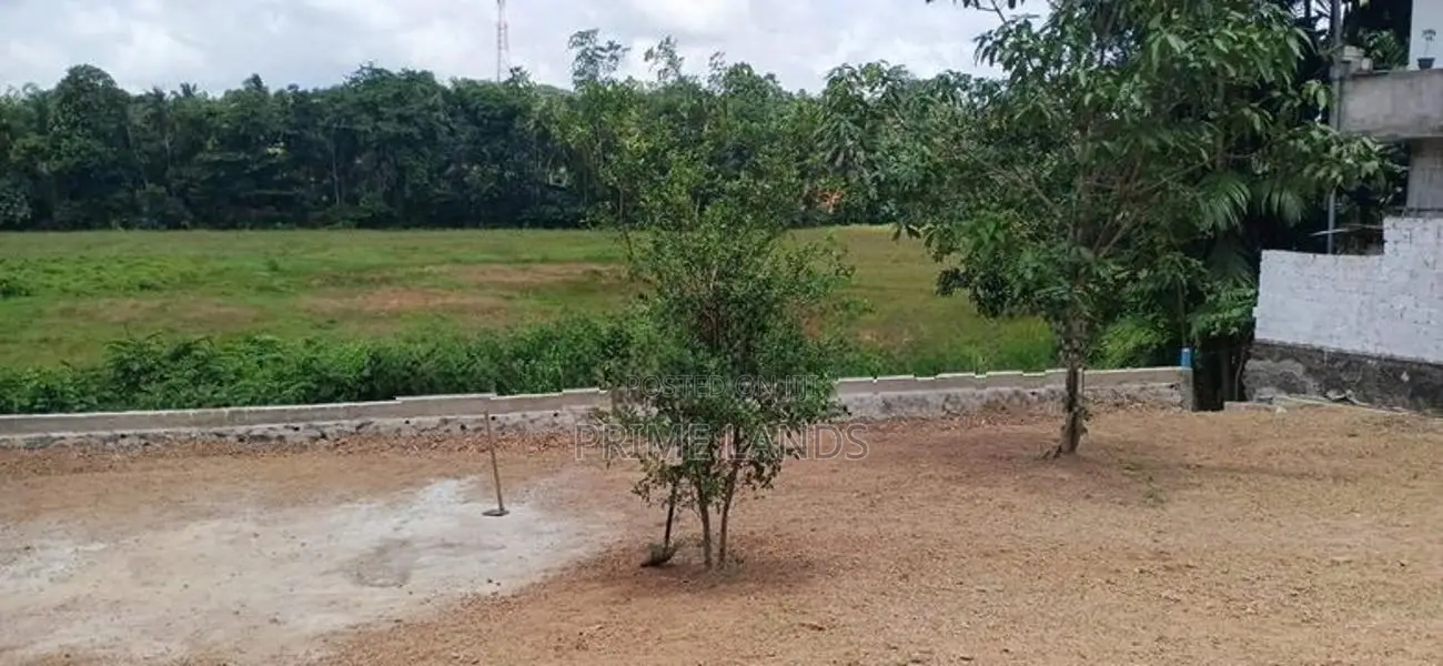 Land for Sale in Kadawatha Webada Road