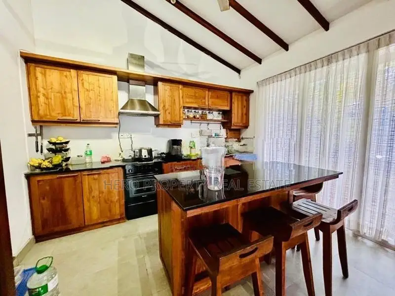 🏛️Luxury fully furnished house for rent in kottawa