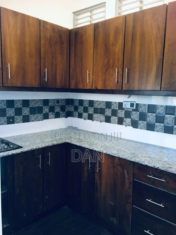 Ladies Room Rent - Dehiwala