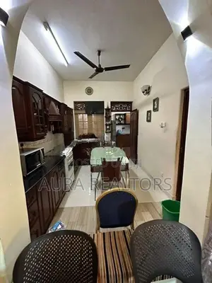 05 Bedrooms Fully Furnished House for Rent in Dehiwala (p-211)