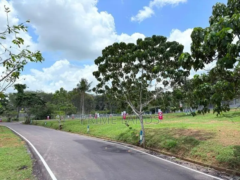 හෝමාගම බේරුකැටිය නේවාසික ඉඩම් විකිණීමට