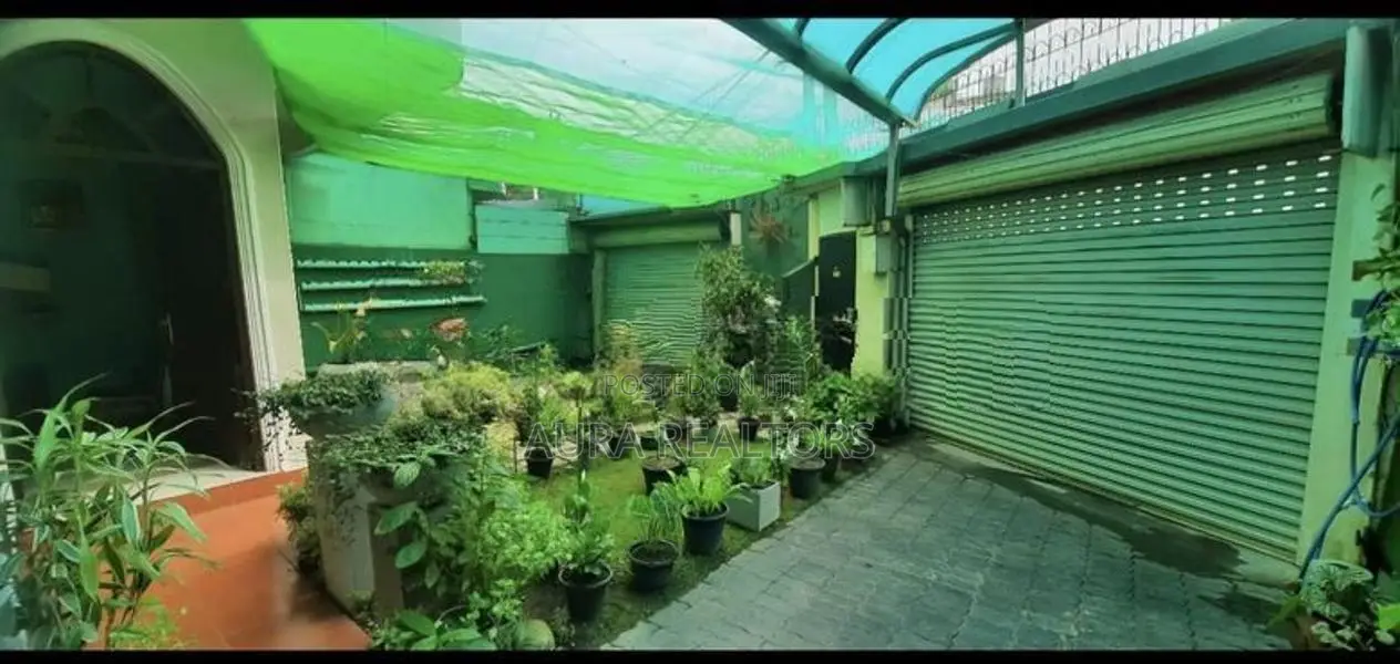 05 Bedrooms Fully Furnished House for Rent in Dehiwala (p-211)