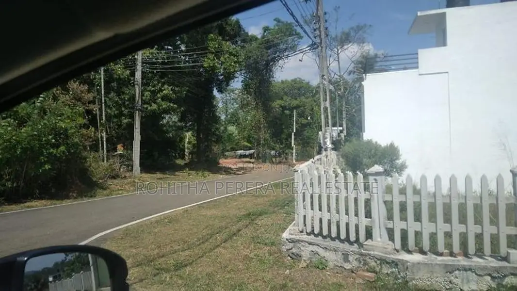 10 Perch X 2 Blocks Solid Land Athurugiriya