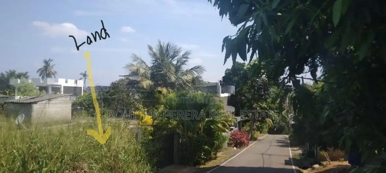 10 Perch X 2 Blocks Solid Land Athurugiriya