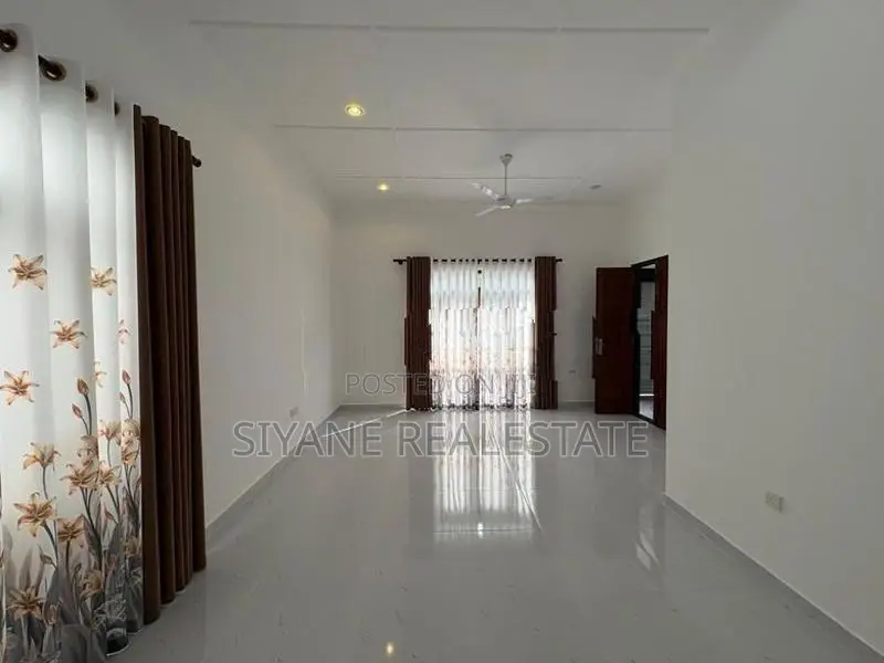 Brand New House for Sale in Thalahena - Malabe