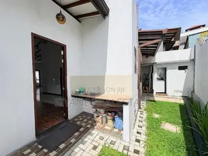 brand New Modern House for Sale in Piliyandala, Makandana