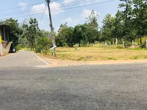 පන්නම්පිටිය හන්දියට නුදුරින් අගනා ඉඩමක් අපෙන්