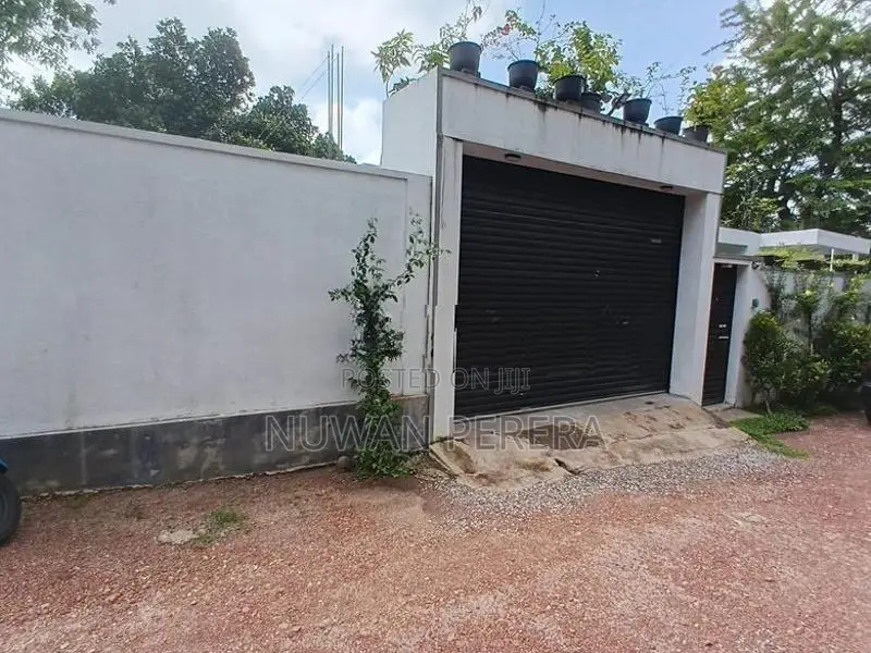 Piliyandala completely bricks made new house for sale .