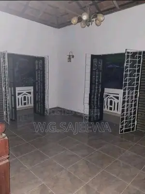 4 Rooms Two Storey house rent in Gampaha, Yakkala Town