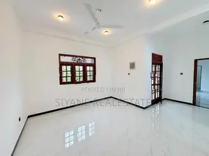 Modern 3-Storied Luxury House for Sale – Piliyandala Makandana