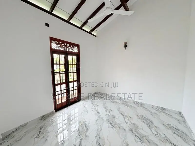 Modern 3-Storied Luxury House for Sale – Piliyandala Makandana