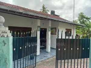 Ganemulla House for Sale