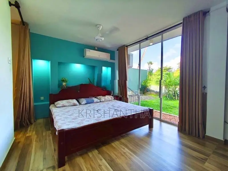 Ragama Town - Lake Front house For Sale