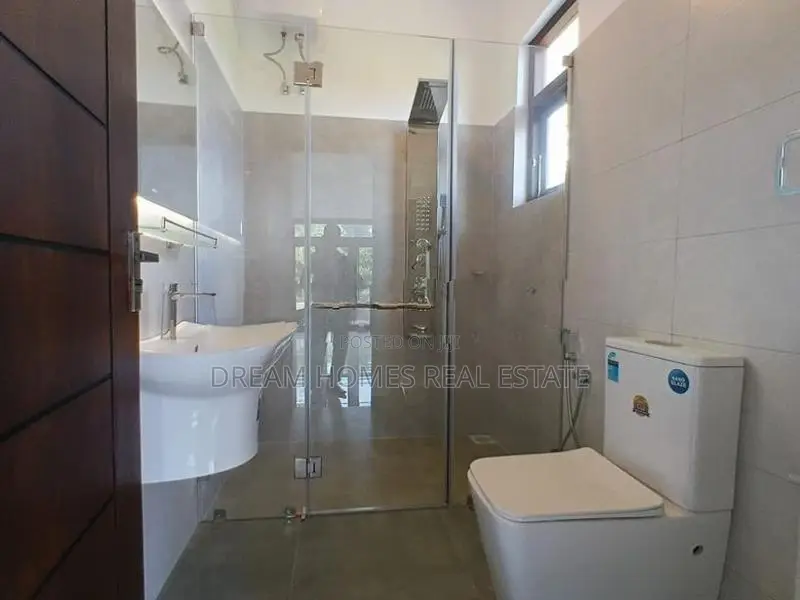 Newly Built Luxury House for Sale – Erawwala, Pannipitiya