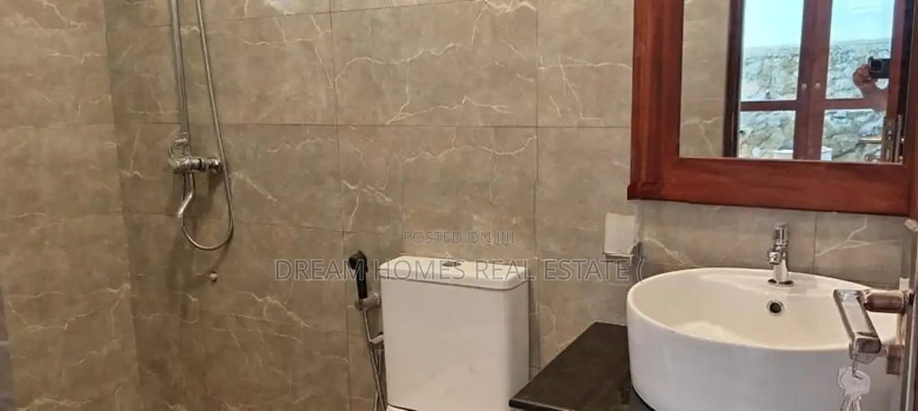 Newly Built Modern Home for Sale Near Athurugiriya