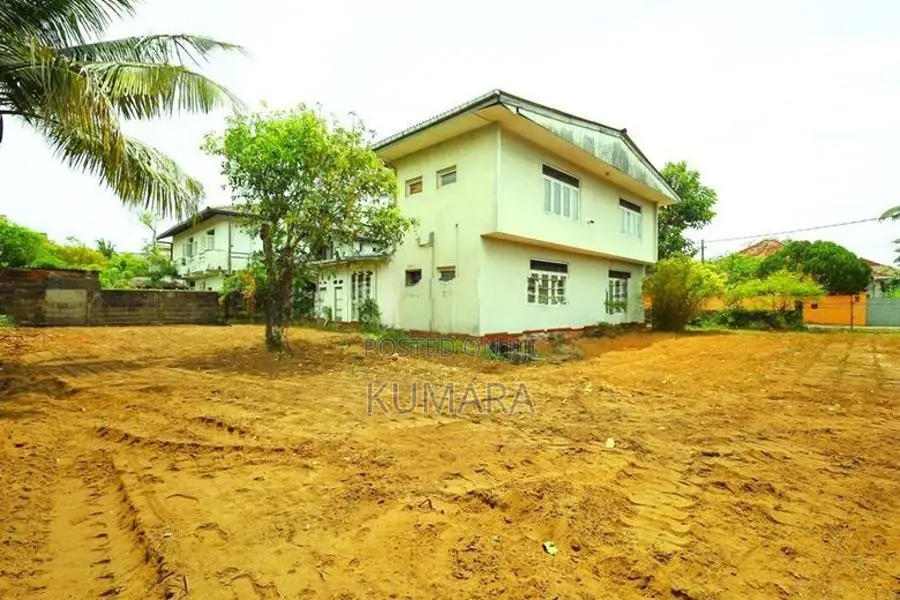 Residential Land for Sale in Moratuwa