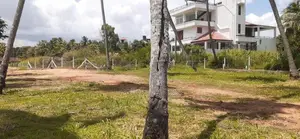 කුරුණෑගල නගරයෙන් ඉඩමක්