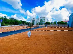 අතුරුගිරිය මිලෙනියම් වටිනා බිම් කොටස් N38
