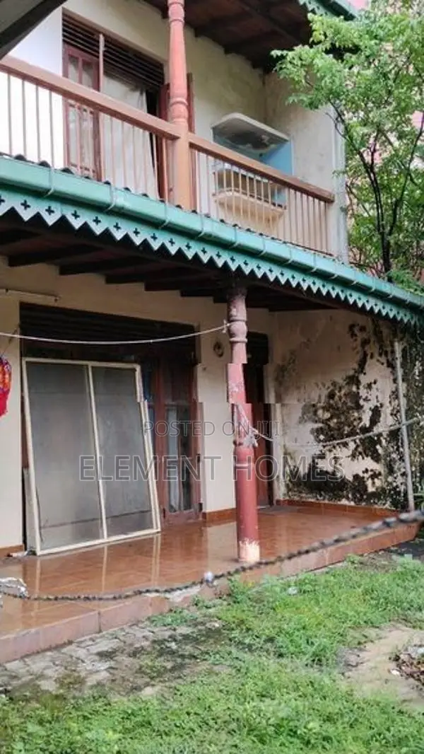 4-Bedroom House for Sale – Battaramulla