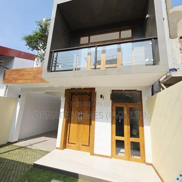 Brand New Luxury House For Sale Weerasekara Mw, Thalawathugoda