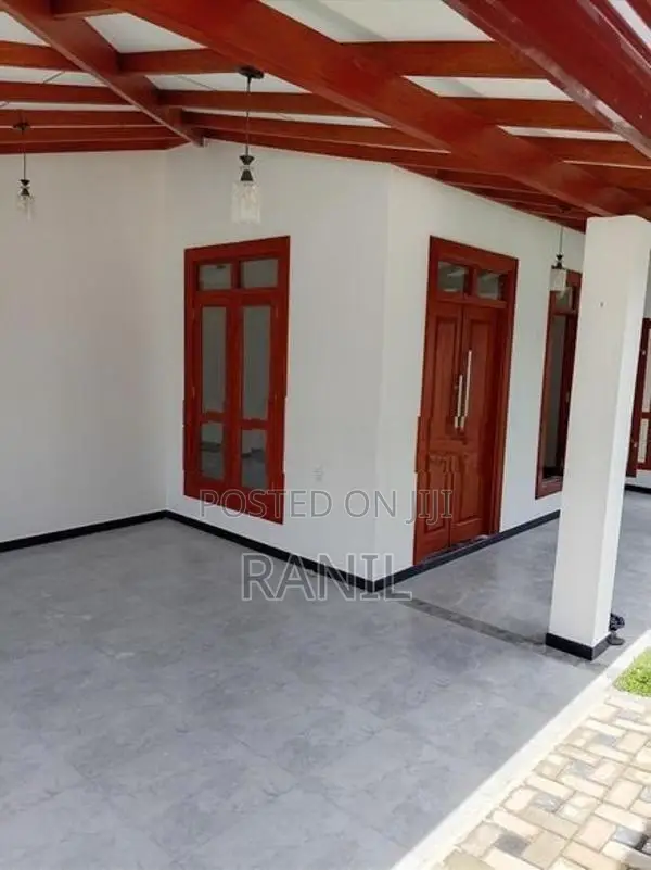 Brand New House for Sale බෙරුකැටිය