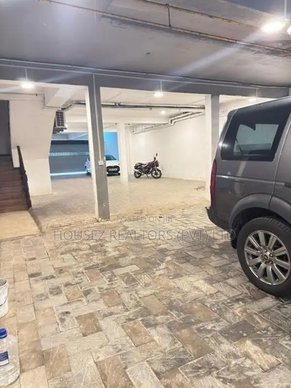 Commercial Building for Rent – Colombo 03