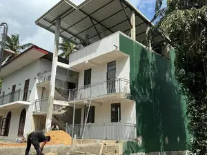 brand new ground floor and upstairs units for rent