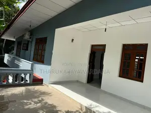 brand new ground floor and upstairs units for rent