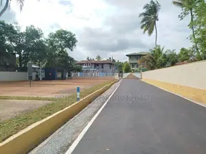 බොකුන්දර හන්දියට ආසන්නව බිම් කොටස් විකිණීමට