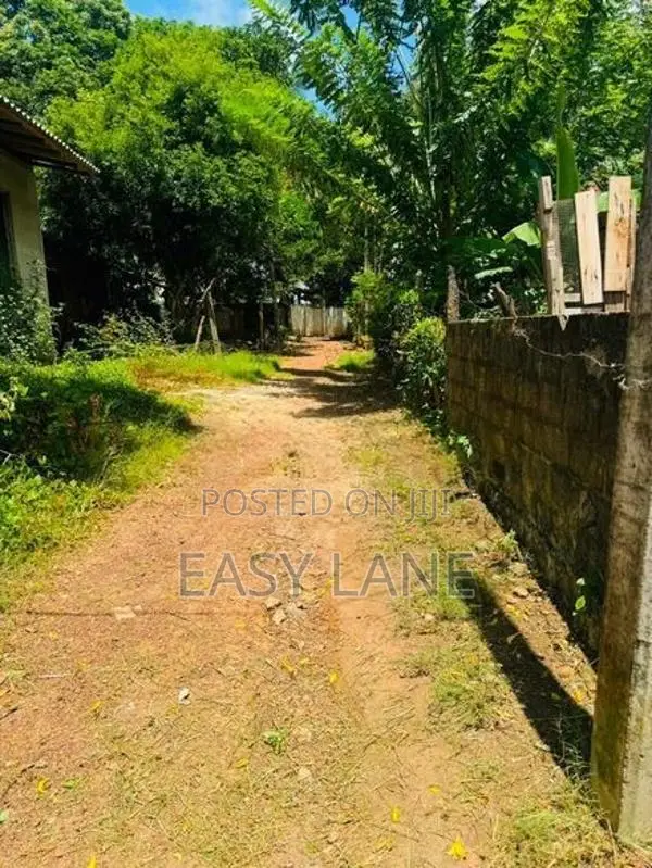 Land for sale in kandana / KM 16210