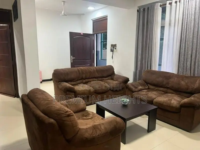 3BR Fully Furnished Apartment for Rent in Colombo 05