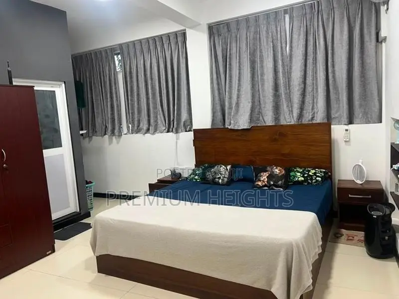 3BR Fully Furnished Apartment for Rent in Colombo 05