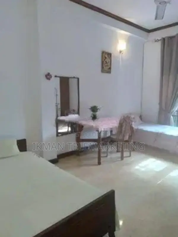 Room for Rent in Battaramulla - Girls Only