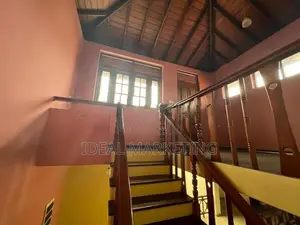 5 Bedroom Spacious House for Sale - Boralesgamuwa (EM1052)