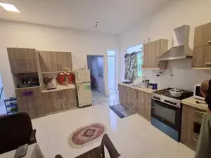 3 Storey House for Rent in Pitakotte