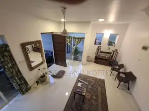 3 Storey House for Rent in Pitakotte