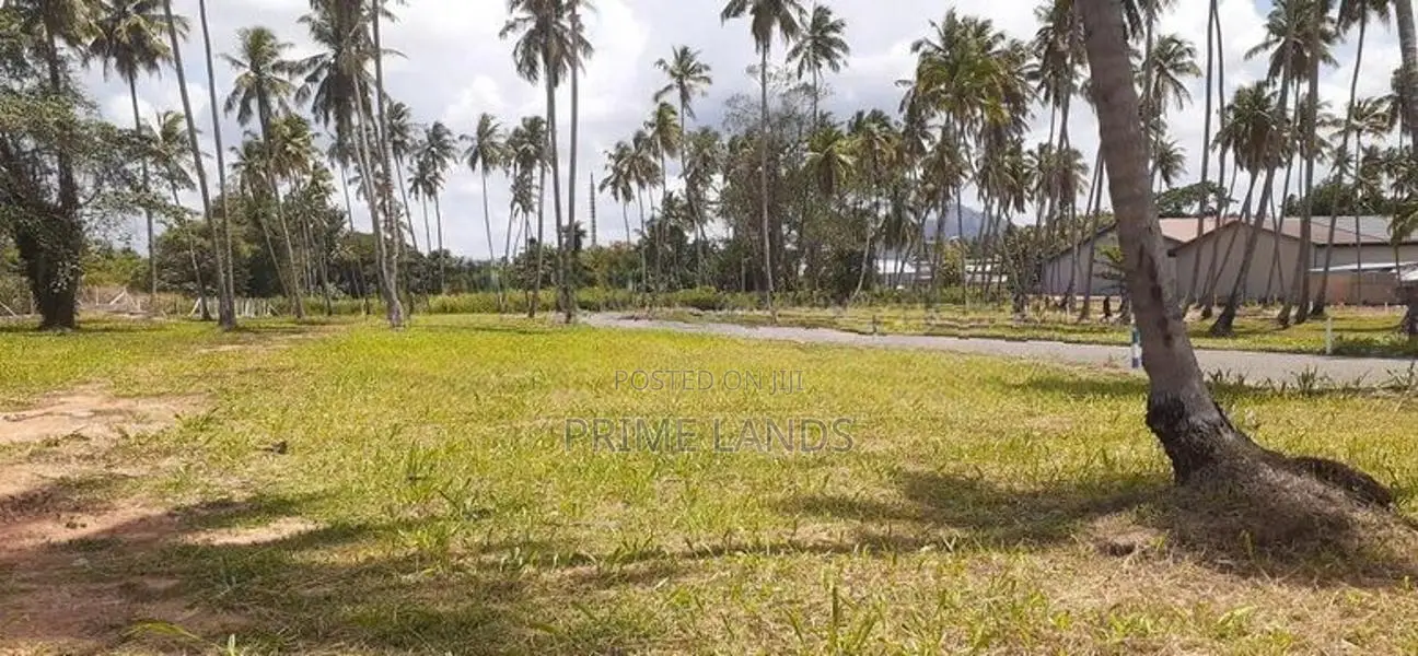 කුරුණෑගලින් නේවාසික බිම් කොටස්