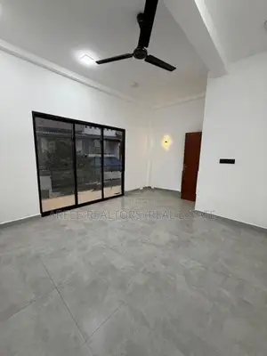 Modern Luxury House for Sale in Athurugiriya