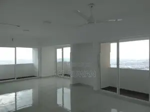 3 Bedroom Unfurnished Apartment for Rent in Colombo 4