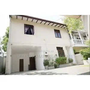 Prime Colombo 05 Family Residence with Rare Garden Space
