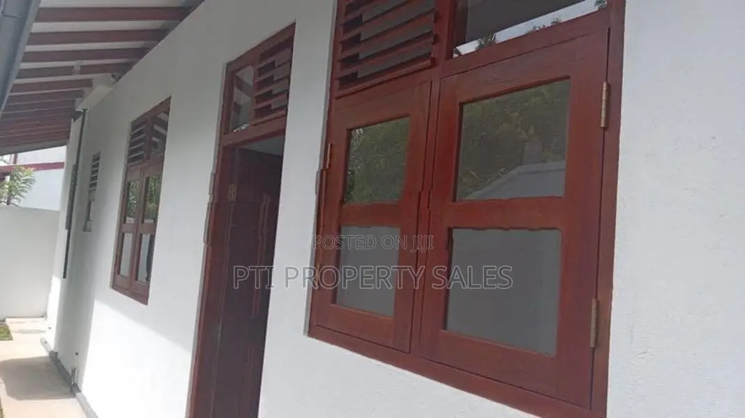 Brand New Single Story House for Sale Polgasowita