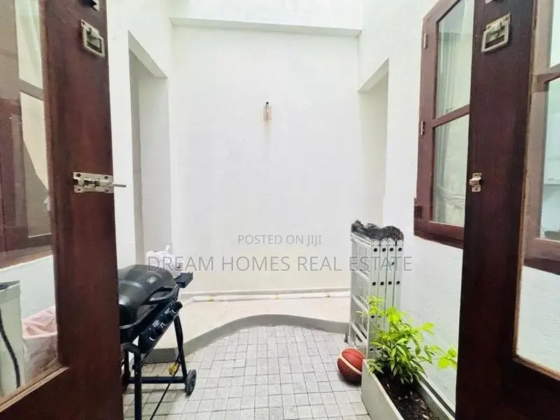 Ultra Luxury 6-Bedroom Residence for Sale – Dehiwala