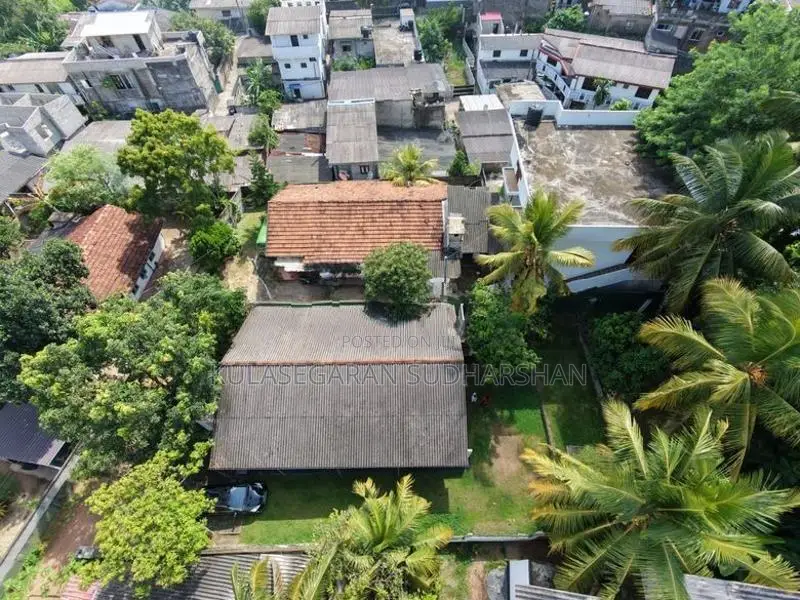 House for Sale in Wattala Enderamulla ( Land Value )